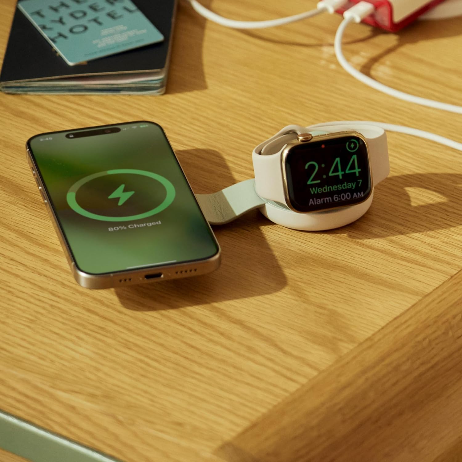 Twelve South ButterFly SE 2-in-1 Compact Foldable MagSafe Wireless Duo Charger 15W