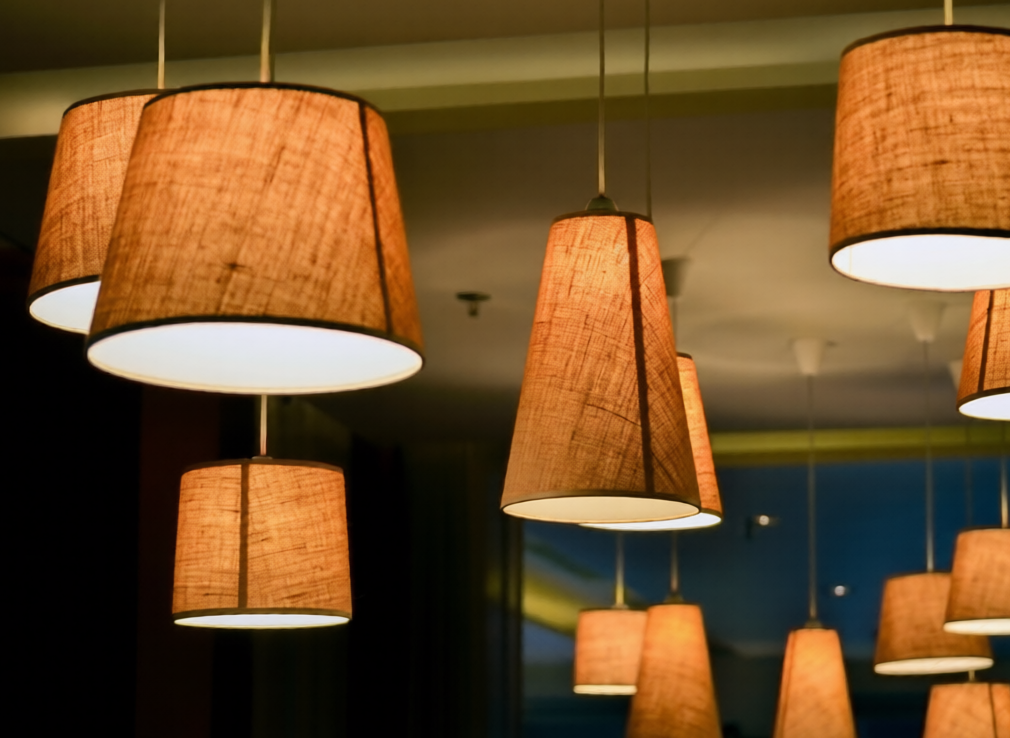 Lighting & Decor