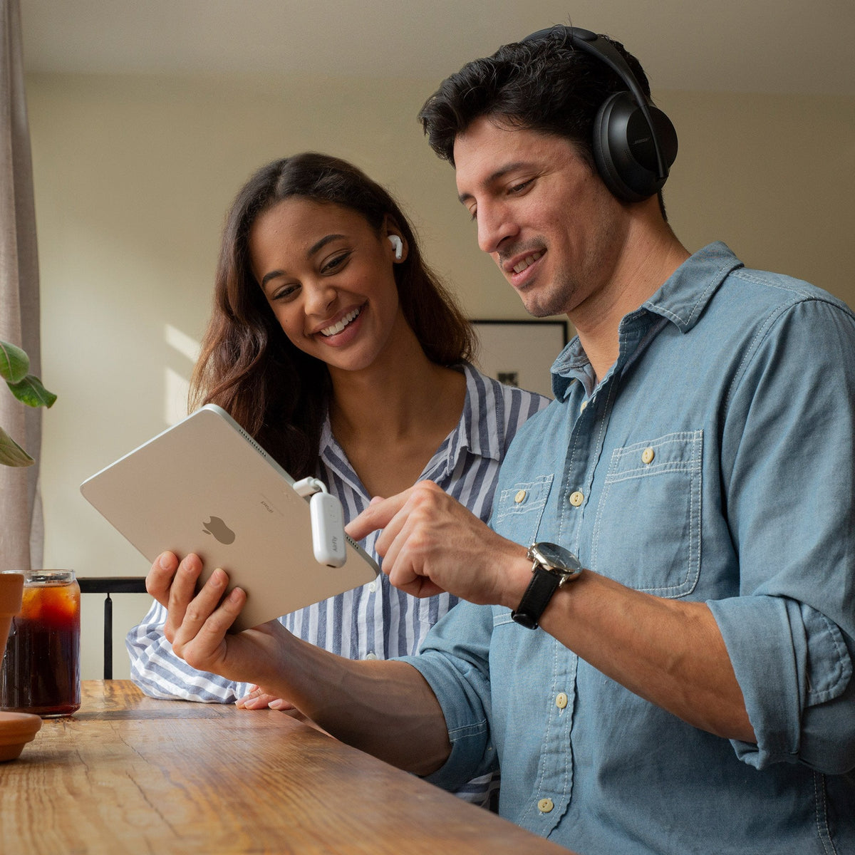 Twelve South AirFly Pro | Bluetooth Wireless Transmitter/Receiver Adapter for 2 Headphones